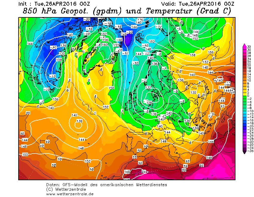 Obr. 11 Výška hladiny 850 hpa a teplota vzduchu v Evropě dne 26. 4. 2016 Hodnocení tendencí změn dat výskytu jarních mrazů je třeba uvést do kontextu úvodních fenofází a jejích kolísaní v čase.