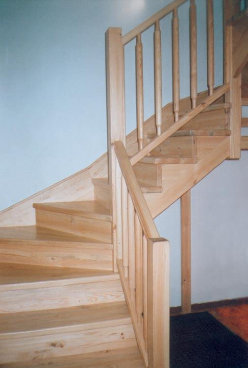 Masívne dubové schody