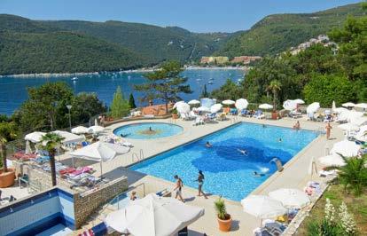 Istrie Rabac Kvarner Crikvenica Hotel Allegro a Hotel Miramar Pavilony a bungalovy Kačjak Pěkné hotely cca 20 m od sebe, v oblíbeném středisku Rabac blízko starobylého města Labin na chorvatské