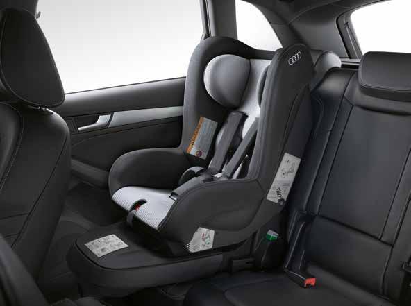 1 2 3 1 Audi detská autosedačka Možná montáž v smere alebo proti smeru jazdy. S nastaviteľným sedadlom, integrovaným spodným stredovým pásom a nastaviteľnou opierkou hlavy.