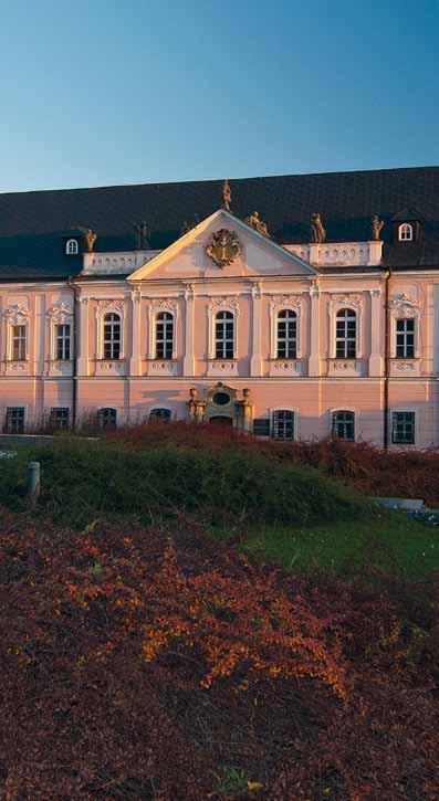 Veľký seminár a Diecézna knižnica Samova 14, Tel.