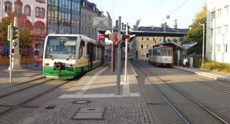 Výhody systému TramTrain závěr kvalitní, kapacitní a pohodlná doprava rychlé příměstské spojení, dobrá obsluha města odstranění přestupu železnice / tramvaj (/ bus) využití stávající infrastruktury