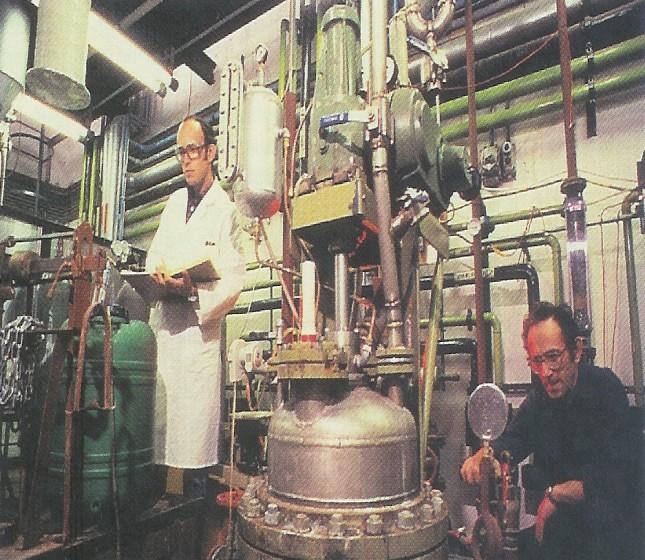 Fermentory pro výrobu antibiotik živiny,