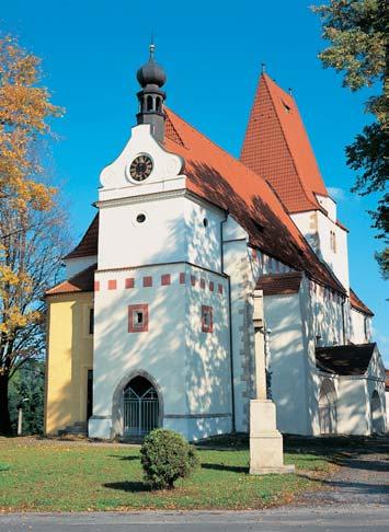 Po roce 990 do lo naopak k silnému útlumu zemûdûlského vyuïití, pfiiãemï úãinky na pfiírodu nejsou vïdy jen pozitivní (zarûstání a ruderalizace krajiny).