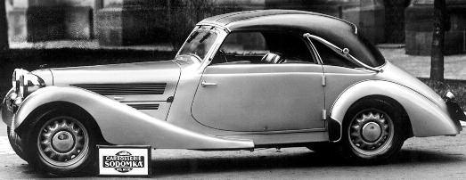 dem Modell 1935 zuerst auf Fernlicht und späteren Runden des 1936-Modell.