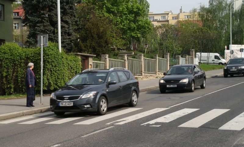 dopravní zklidnění dočasné - pomocí dopravního značení a zařízení osazení citybloků vč. odp.