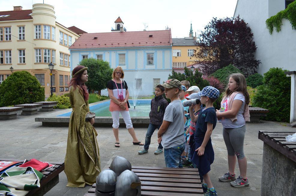 Obrázek č. 10: Kostýmovaná procházka městem Tabulka č.