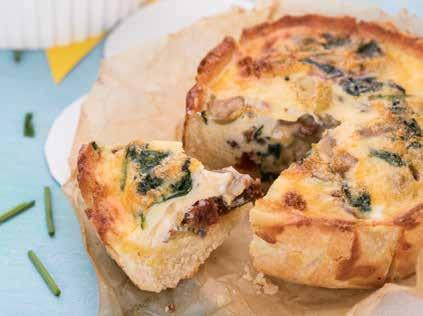 Mini quiche a sendviče Mini quiche bez gluténu a laktózy 45 minút Cesto: 2 poháre mandľovej múky ½ čajovej lyžičky soli ¾ čajovej lyžičky prášku do pečiva ¾ pohára roztopeného kokosového oleja 1 ½