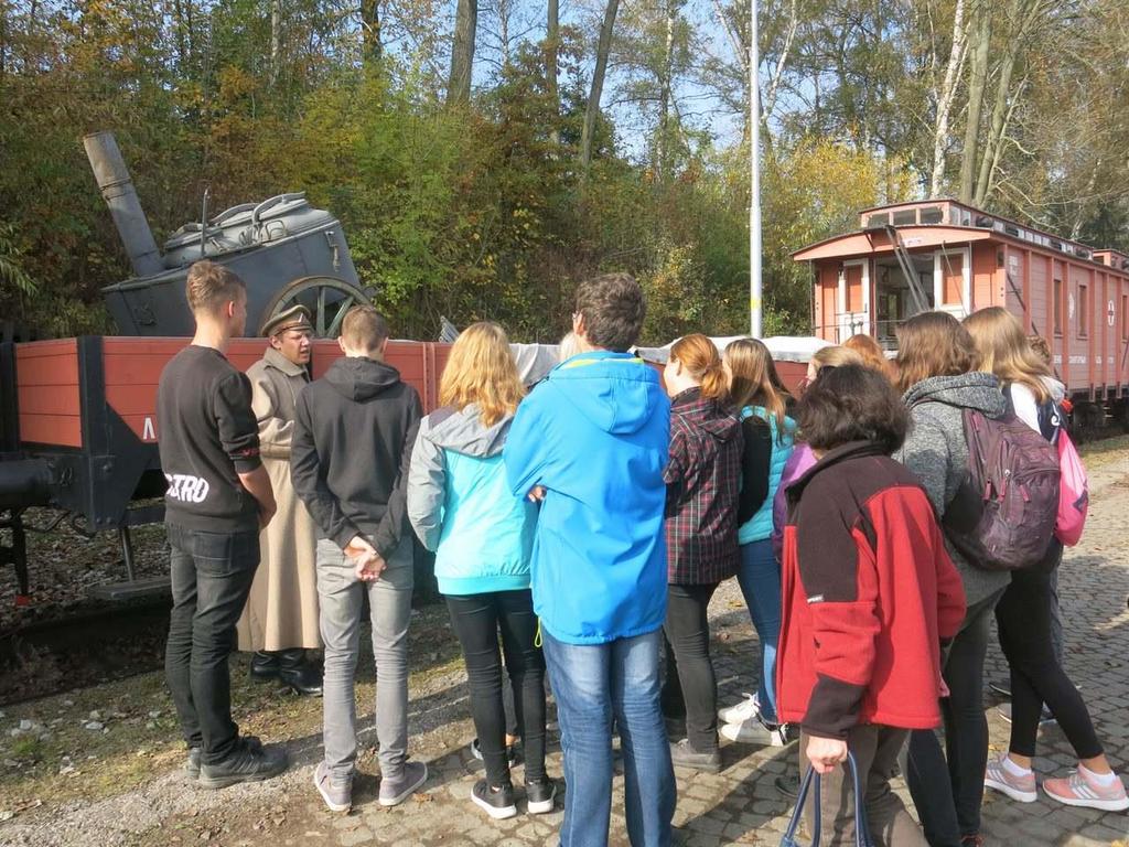 Deváťáci v