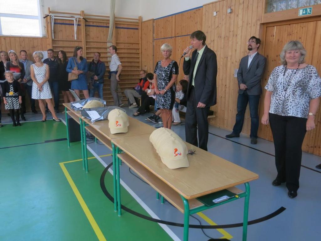 Den otevřených dveří pro rodiče budoucích prvňáčků Čepicování prvňáčků Informační schůzka pro rodiče žáků 6. a 9.