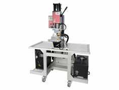 > Technika míchání, dávkování a nanášení > Nízkotlaké vstřikování (Hotmelt-Moulding) THONAUER Katalog produktů TM 2500 Zalévací stanice Hotmelt Zalévací stanice TM 2500 nabízí cenově příznivý vstup