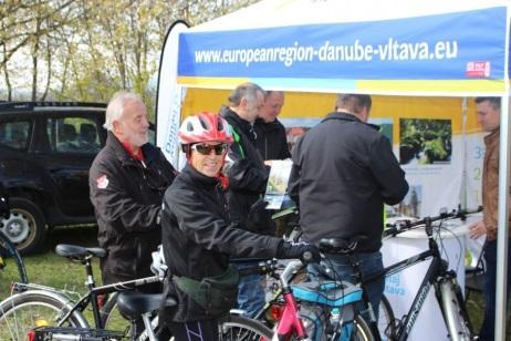 Auflage der Großveranstaltung "Rad Total im Donautal", die bei eher kühlen Temperaturen stattfand.
