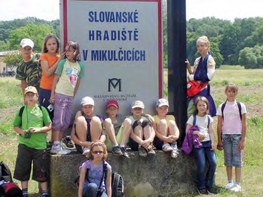 Dnes už s přehledem ví, jaká je povinná výbava motorového vozidla.