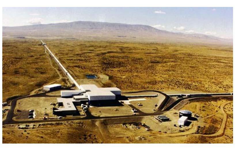 LIGO (USA, 2 aparatury) státy Washington a