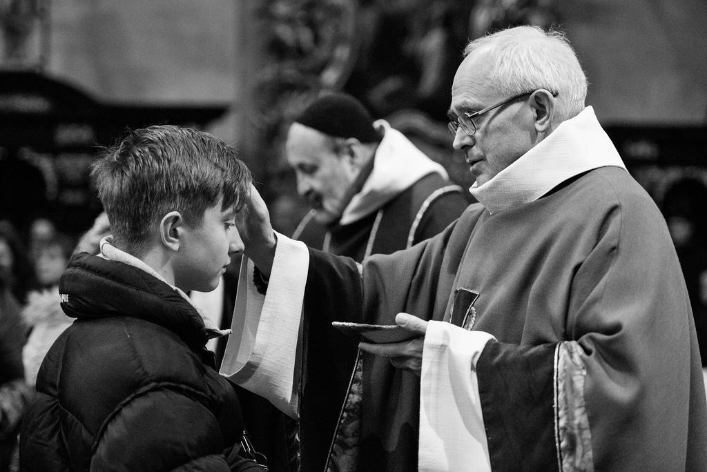 P.František Hylmar SJ a Mons.