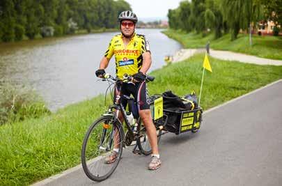 Autorem nápadu je cyklistický nadšenec Petr Kohoutek a současně jednatel firmy, která se v Otrokovicích zabývá prodejem a servisem jízdních kol.