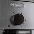 hrubé mletí systémem stisku stroj mele pouze pokud držíte tlačítko systém KEEP WARM uchování teplé kávy po dobu 30 minut systém KEEP WARM uchování teplé kávy po dobu 30 minut až na 12 šálků kávy