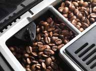 speciální kryt pro uchování aroma kávovy ch zrnek ukazatel kapacity zásobníku na kávovou sedlinu: 14 šálků/72 hodin vyjímatelná nádržka na vodu o objemu 1,8 litru s