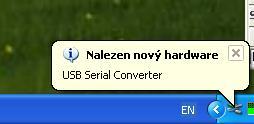 Snímač nap. napájení plošného snímače. Snímač sig. signálový kabel ze snímače. Ext synch dva konektory pro výstup / vstup externí synchronizace USB konektor pro opticky oddělený USB kabel do počítače.