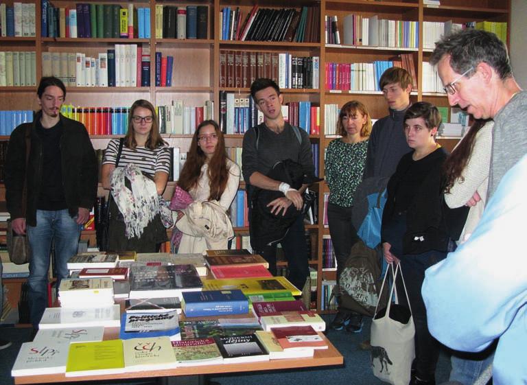 popularizace Pavel Cibulka představil Historický ústav AV ČR studentům prvního ročníku historie FF MU. vem. Podobně jako Jiří Martínek v Praze zvolilo i Brno tuto formu výpravy do historie.
