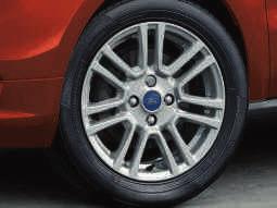 Model Titanium Hlavní prvky vnější výbavy Navíc oproti modelu Trend 16" kola z lehkých slitin