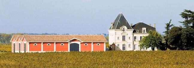 Château L Evangile Pomerol Ch. l Evangile tvoří tři vinice, které se rozprostírají na jihovýchodě "plateau" Pomerolu.