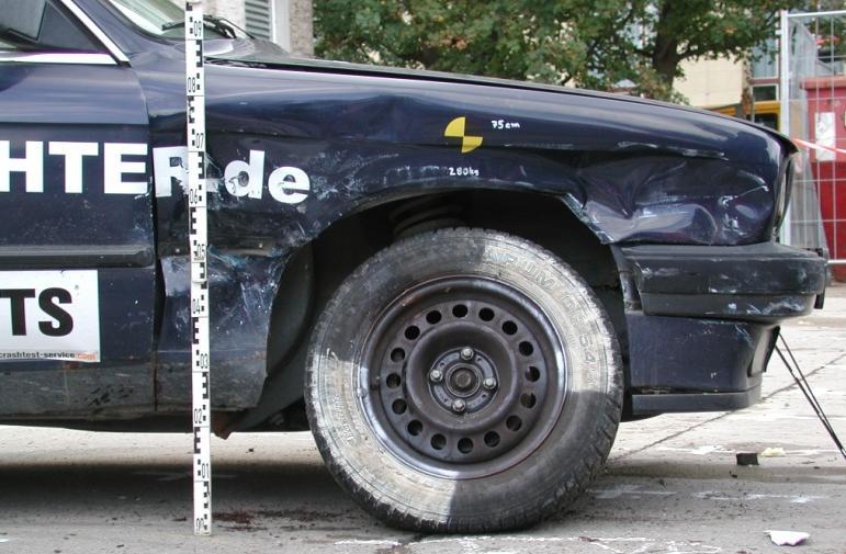 Obr. 5: Příklad souhrnného snímku poškozené oblasti vozidla - nárazová zkouška, [6] Fig.