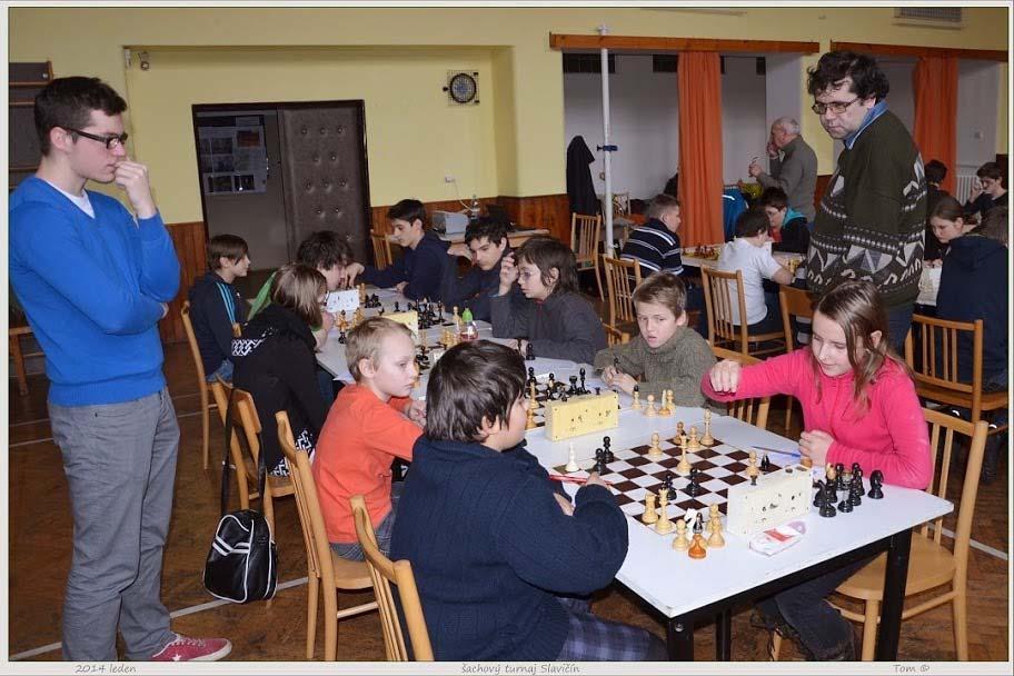 Náš tým v zápase s Boršicemi (foto Václav Tomšic) 8.2.2014 GP Staré Město První turnaj GP se hraje v blízkém Starém Městě, čehož využíváme k početné účasti našich dětí.