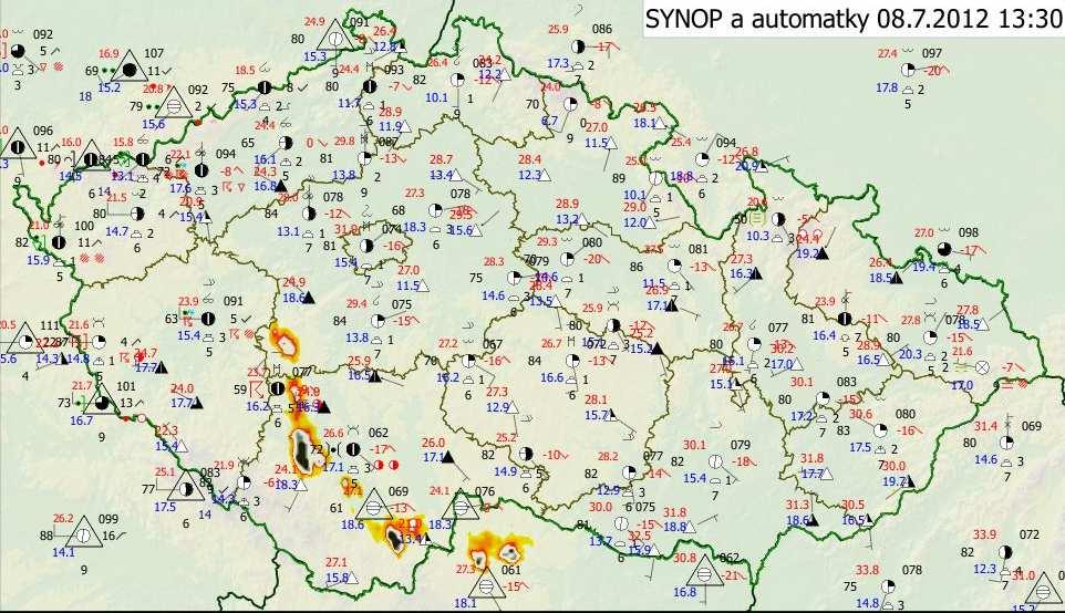 Za pozornost stojí pohled na vertikální průřezy bílá políčka (nahoře a