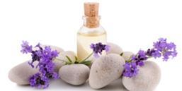 Aromaterapie Užívá rostlinné těkavé látky známé jako éterické oleje a další vonné složky za účelem změny mysli, nálady, procesu poznávání nebo zdraví.