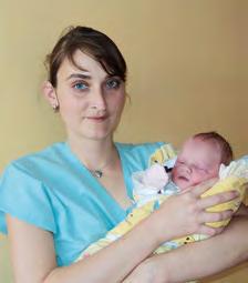 ročník 7 číslo 6 prosinec 2013 Úspěšné kojení vyžaduje také správnou techniku Dítě se nechce přisát, prsa jsou poraněná, mléko teče málo, nebo naopak příliš.