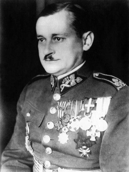 gen. Lev Prchala v době Mnichovské krize bránil jižní Moravu, stavěl se důrazně proti kapitulaci, jmenován vojenským velitelem Podkarpatské Rusi a členem tamní vlády, po jejím obsazení uprchl do