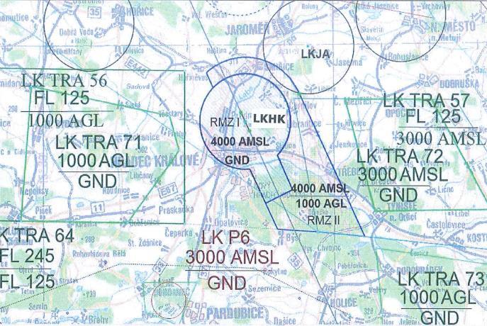 postup IFR přiblížení nutně potřebují. LKHK navíc již disponuje 2400 m betonovou RWY, která je vybavena 420m světelnou řadou.