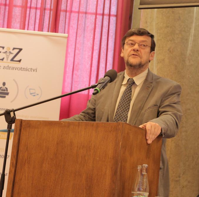 Abstrakt Očekávané trendy ve vzdělávání zdravotníků v ČR Expected Trends in Education of Health Professionals in the Czech Republic Antonín Malina Summary In his article, the author discusses