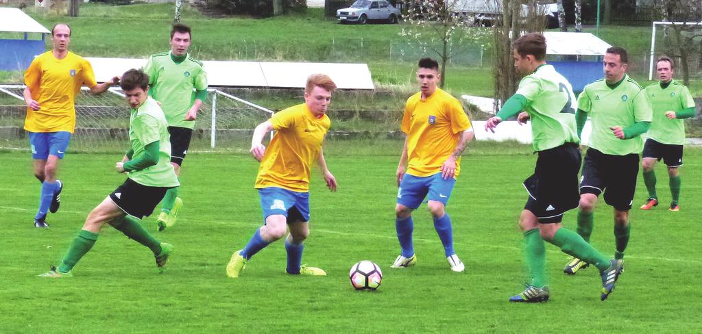 14 AKTUALITY KULTURA ŠKOLSTVÍ MĚSTO SPORT Jiskra postoupila na desátou příčku Účast 23 států ve 40 halách, více než 600 týmů Třetí jarní domácí vítězství, Zeman králem střelců Jiskry Patnáct