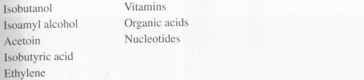 (auxiny, CK, gibereliny, glykolipidy) -