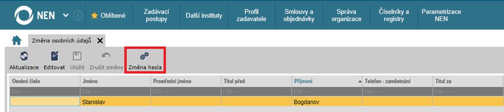 Obrázek 11 Změna hesla 3. Zobrazí se formulář, kde vyplňte položky Původní heslo, Nové heslo a Nové heslo kontrola. Heslo musí mít minimálně 8 znaků a musí obsahovat velké, malé písmeno a číslo.