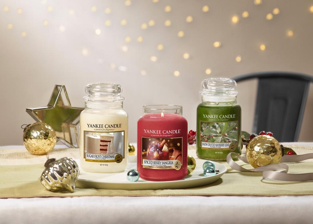 Sběratelská edice Vánoce 2018 Tyto svíčky rozšíří vánoční nabídku Yankee Candle o 3 nové vůně v limitované sběratelské edici.