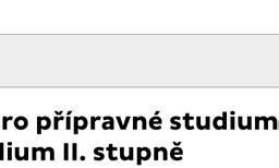 ročník orientuje se a hraje v rámci celého hmatníku. ovládá techniky pravé a levé ruky a ovládnutí tónového projevu.