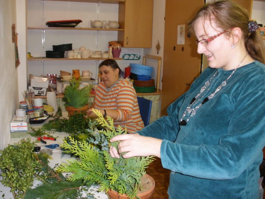 Uplynul další rok provozu našeho centra. Rok 2011 přinesl opět nové výzvy před nás všechny. Během roku se rozrostl počet našich klientů.