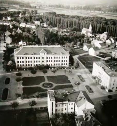 1949  Bývalý