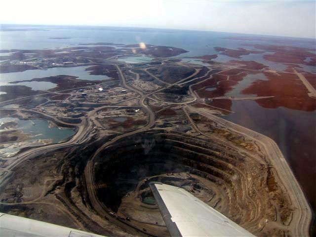 field, Northwest Territories, Canada core 95.6 m and 127.