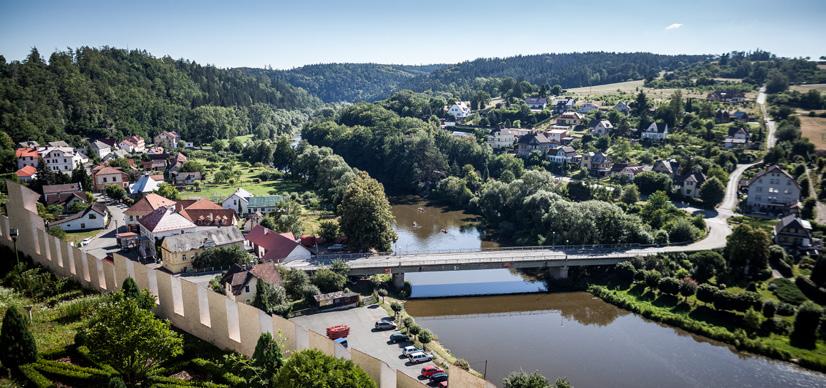 Navštivte působivá místa zapsaná na seznamu světového dědictví UNESCO, objevujte majestátní hrady a zámky, unikátní přírodní scenérie a bohatou kulturní