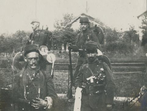 Odborné komise Odborné komise (dále jen komise) ustanovuje a ruší Republikový výbor ČsOL jako své poradní orgány.