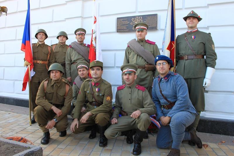 ČsOL též podporovala vznik bakalářské práce Československý zahraniční odboj v roce 1918 z perspektivy realistické teorie na Univerzitě Karlově v Praze a bude podporovat seminární práci středoškolské