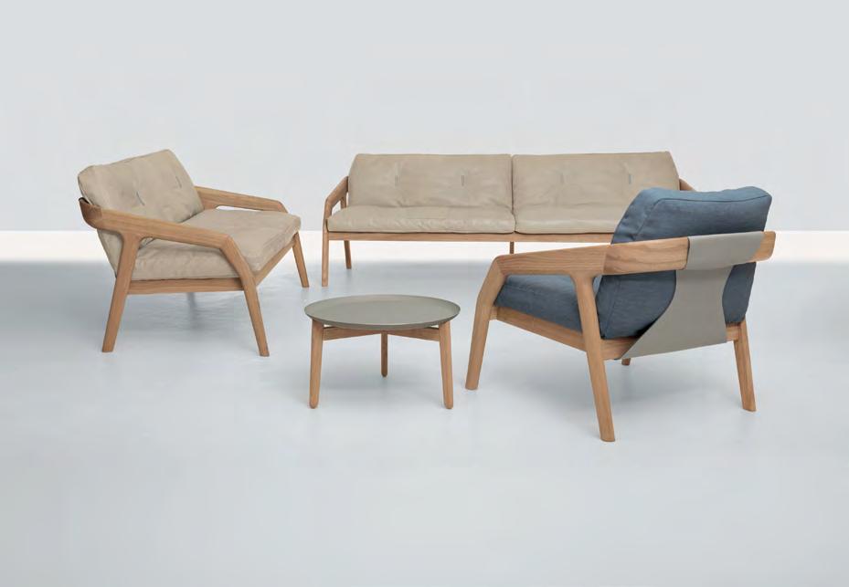 1 Friday křesla Formstelle, 2012 Plaisir stolek Formstelle, 2012 Láska ke dřevu přiměla v roce 1990 německou designérku Birgit Gämmerler, která vystudovala průmyslové návrhářství, k založení