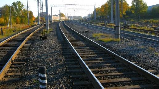 3. ŽELEZNIČNÍ SÍŤ Česká republika má jednu z nejhustších železničních sítí na světě.