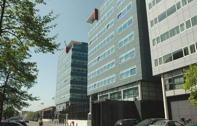 3 ADMINISTRATÍVA Haagse Veste 1, budova nových satelitných kancelárií Všeobecný vývoj Administratíva pokračovala v podpore operatívnej práce Kolégia.