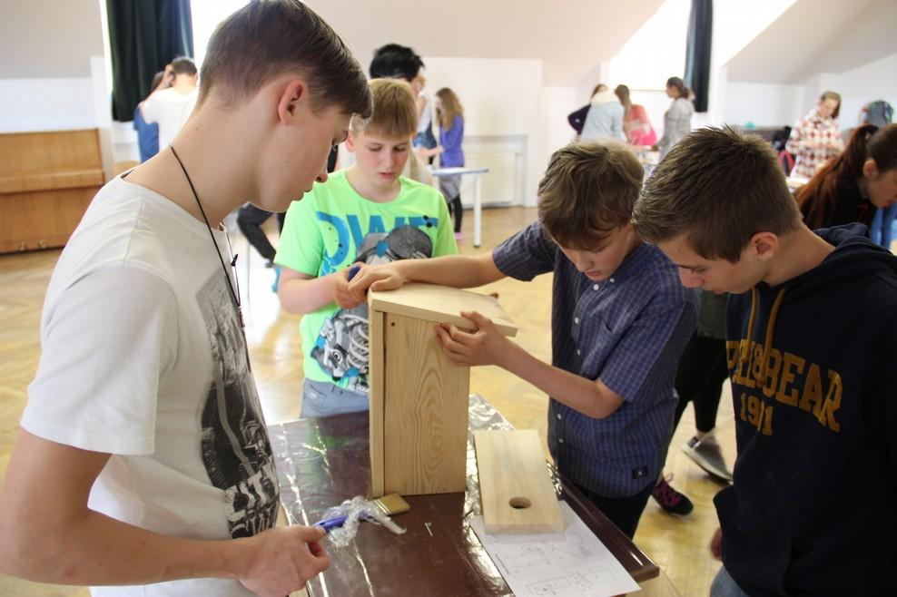 Žáci a žákyně sedmého ročníku se zúčastnili programu Děti pěvcům,