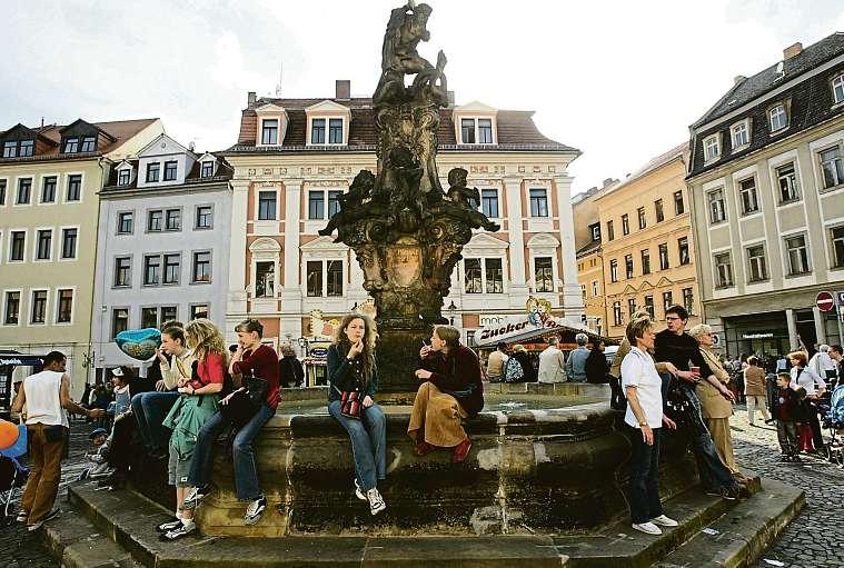 Liberecký kraj 29. června 2018 31 Žitava chcebýt městem kultury, cožpomůže ilibereckémukraji Spolupráce Liberce ahornolužického města může vyústit vpříliv turistů do celého Trojzemí.